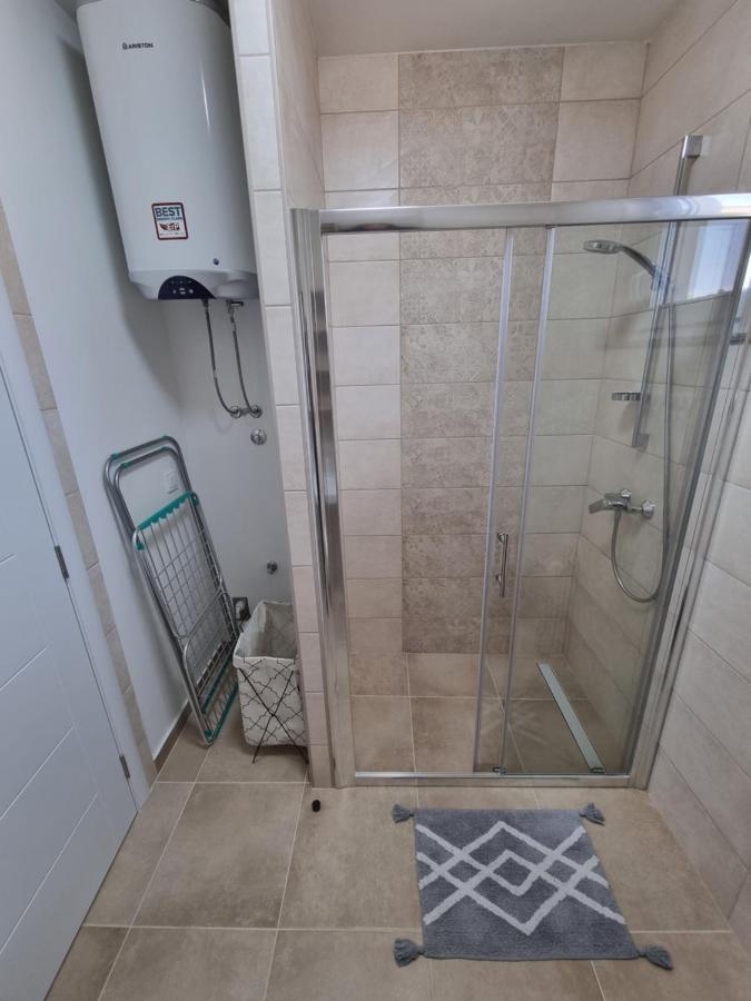 Sea View Apartment Рогозниця Екстер'єр фото