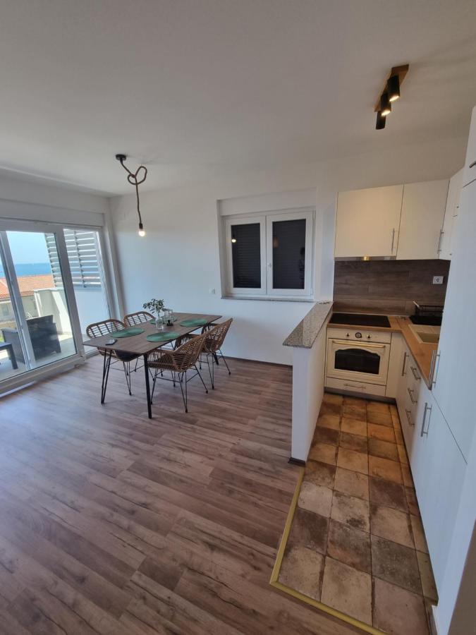 Sea View Apartment Рогозниця Екстер'єр фото
